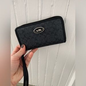 Coach Long Zip Wallet